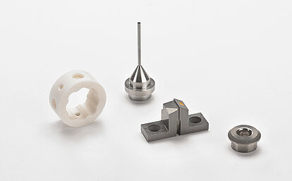 Verschleißteile aus Hartmetall und Keramik Verschleißteile aus Hartmetall und Keramik